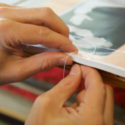 תפירה בעבודת יד