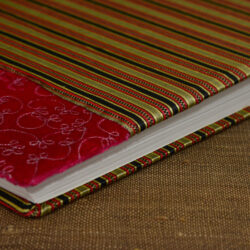 אלבום ארועים בד מבריק פסים שחור אדום וזהב