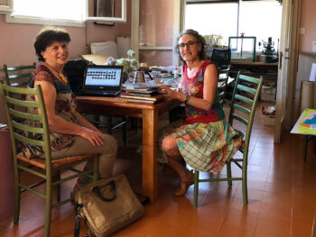 פגישת הכרות עם לקוחה בסטודיו