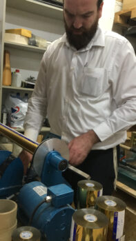 לוית בבני ברק מוכרים פויל להטבעה