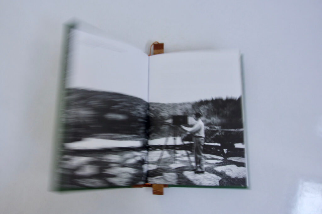 עבודה גרפית מעניינת ומיוחדת בספר