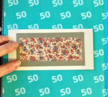 מקום להכניס מכתב אישי לכל ילד מכתב