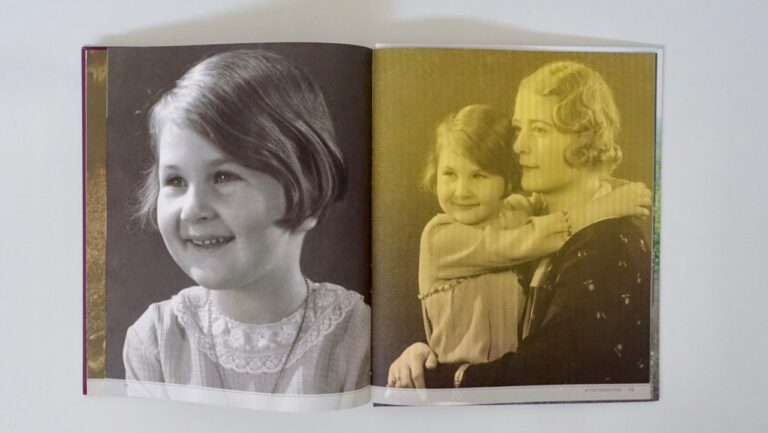 חוה בילדותה בגרמניה