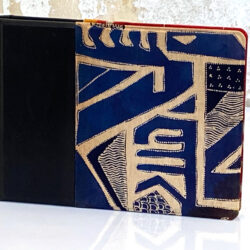 בד אפריקאי אדום וכחול2