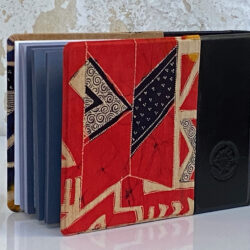 בד אפריקאי אדום וכחול5