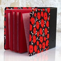 פרחוני אדום ושחור