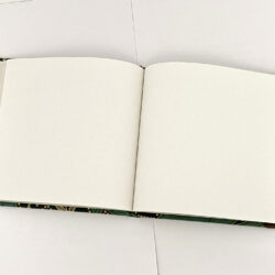 דפים חלקים בספר אורחים ירוק מוזהב מהודר