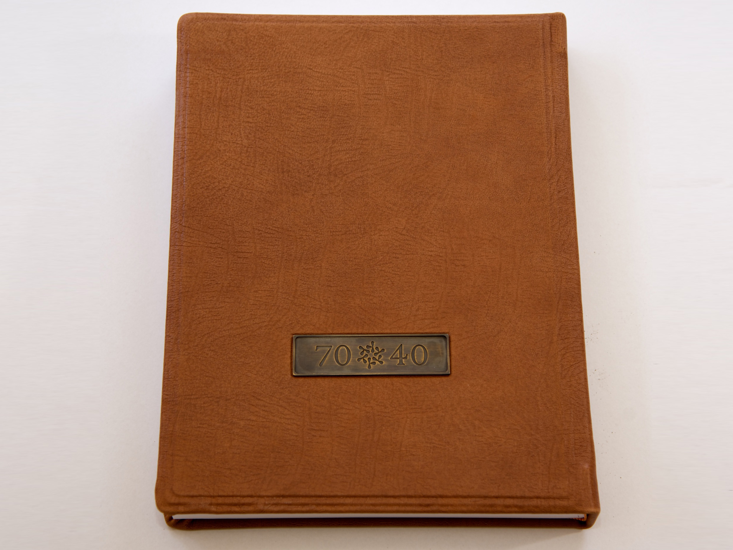 ספר חברה קטעי עיתונות